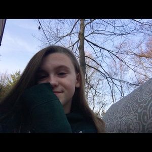 Meet your Posher, Lily